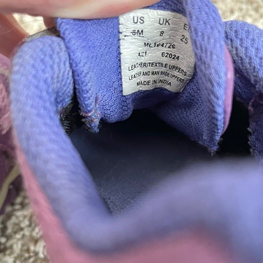 Size 8 / Toddler Girl Merrell Sneakers - Picture 8 of 8